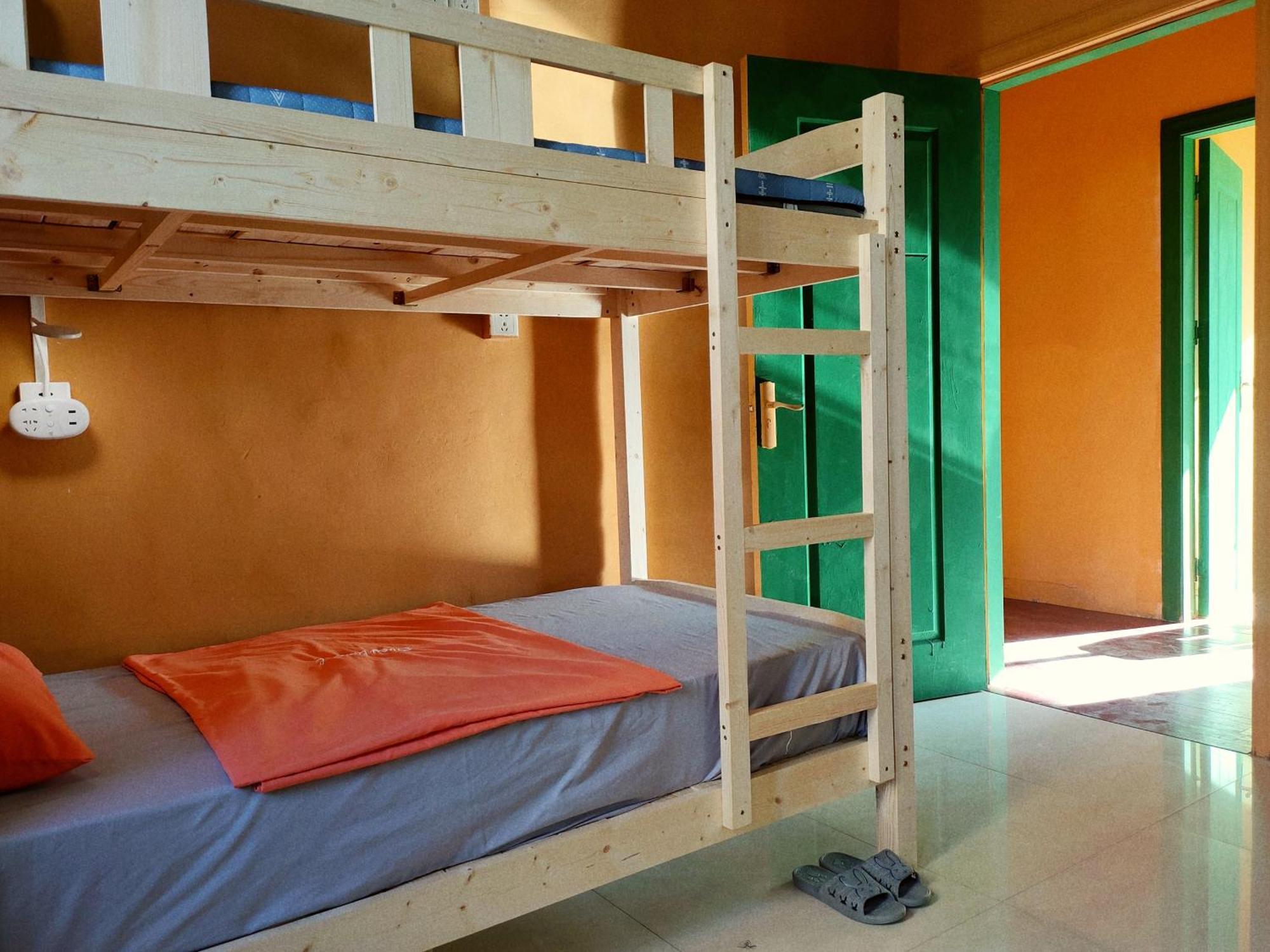 Foshan Cuba Youth Hostel Номер фото